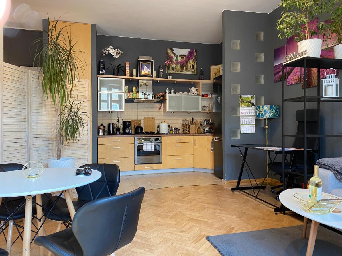 Apartament Przy Plazy W Centrum Gdyni - Prywatny Parking! Gdynia Exterior foto